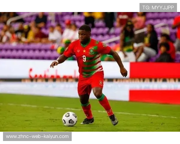 苏里南青少年体育训练基地投入使用，苏里南足球队